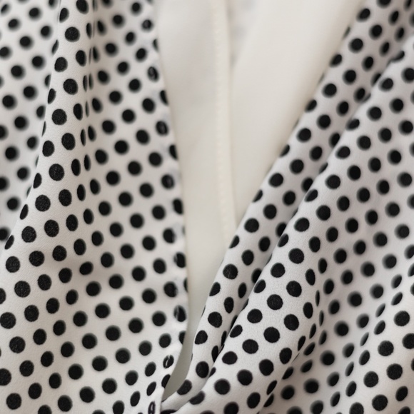 EXPRESS V-NECK LONG SLEEVE SHORT DRESS SP NWT - Picture 6 of 7